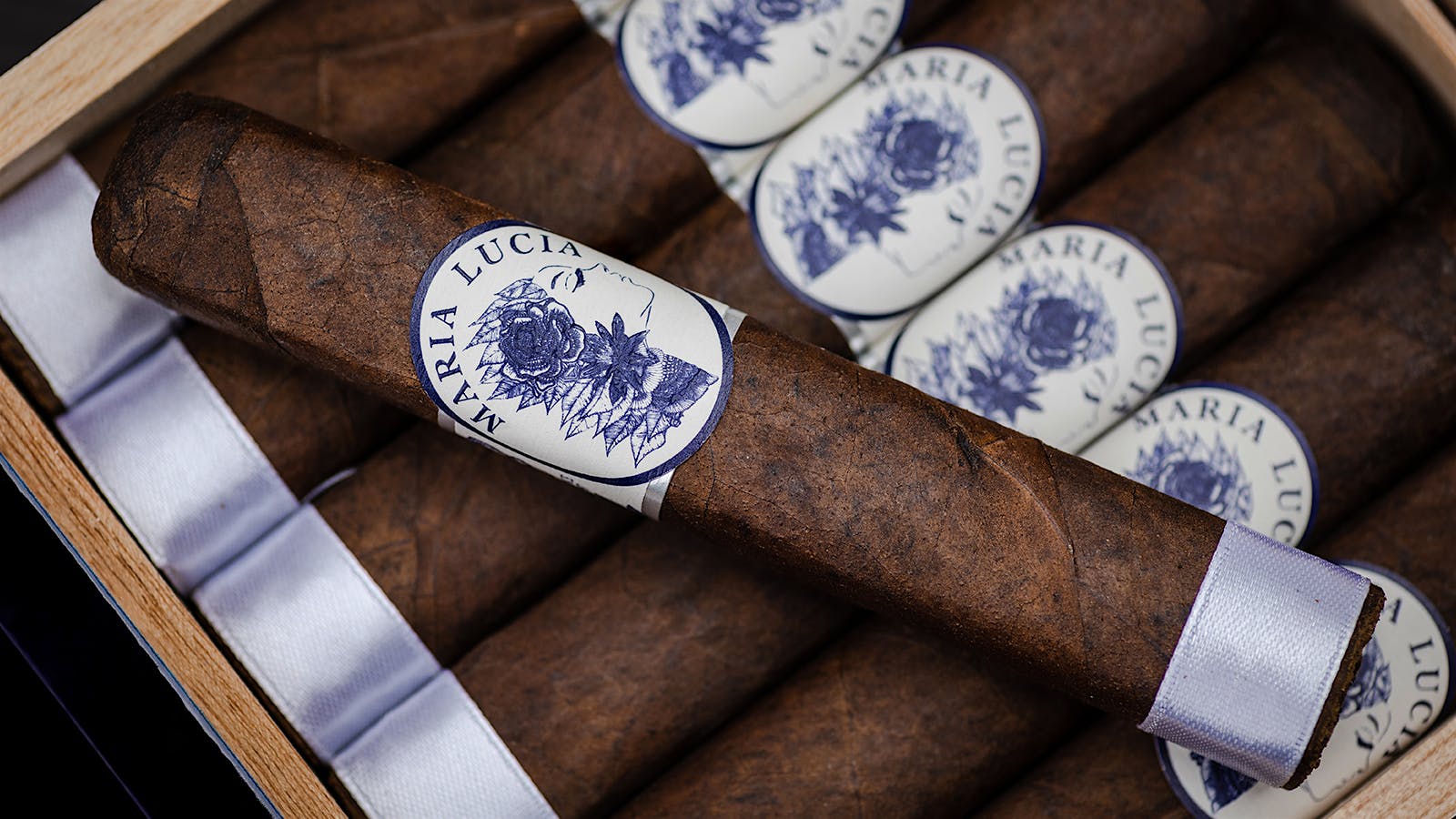 Maria Lucia Magnum Box Pressed by Luciano Cigars